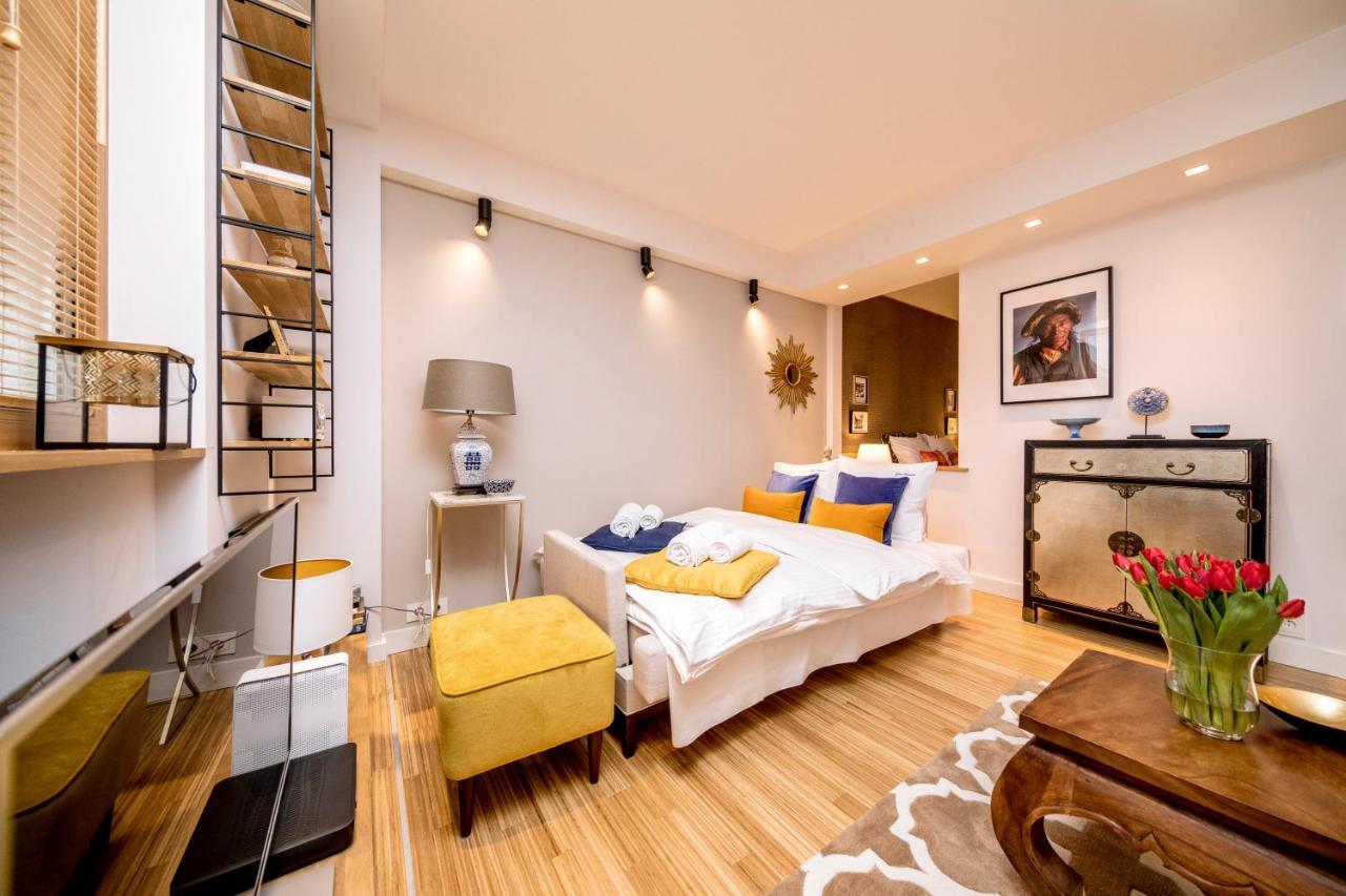 Golden Apartment With Air Condition By Your Freedom Warschau Buitenkant foto